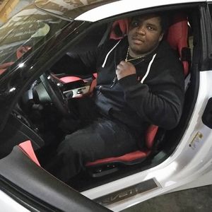 Meet your Posher, Malik